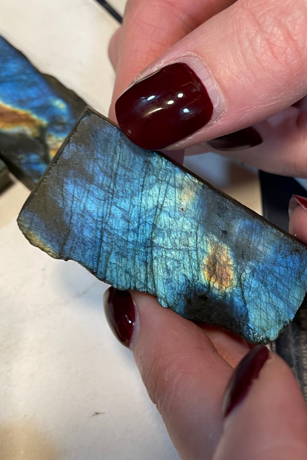 Pierre fine préférée de Béatrice : la Labradorite