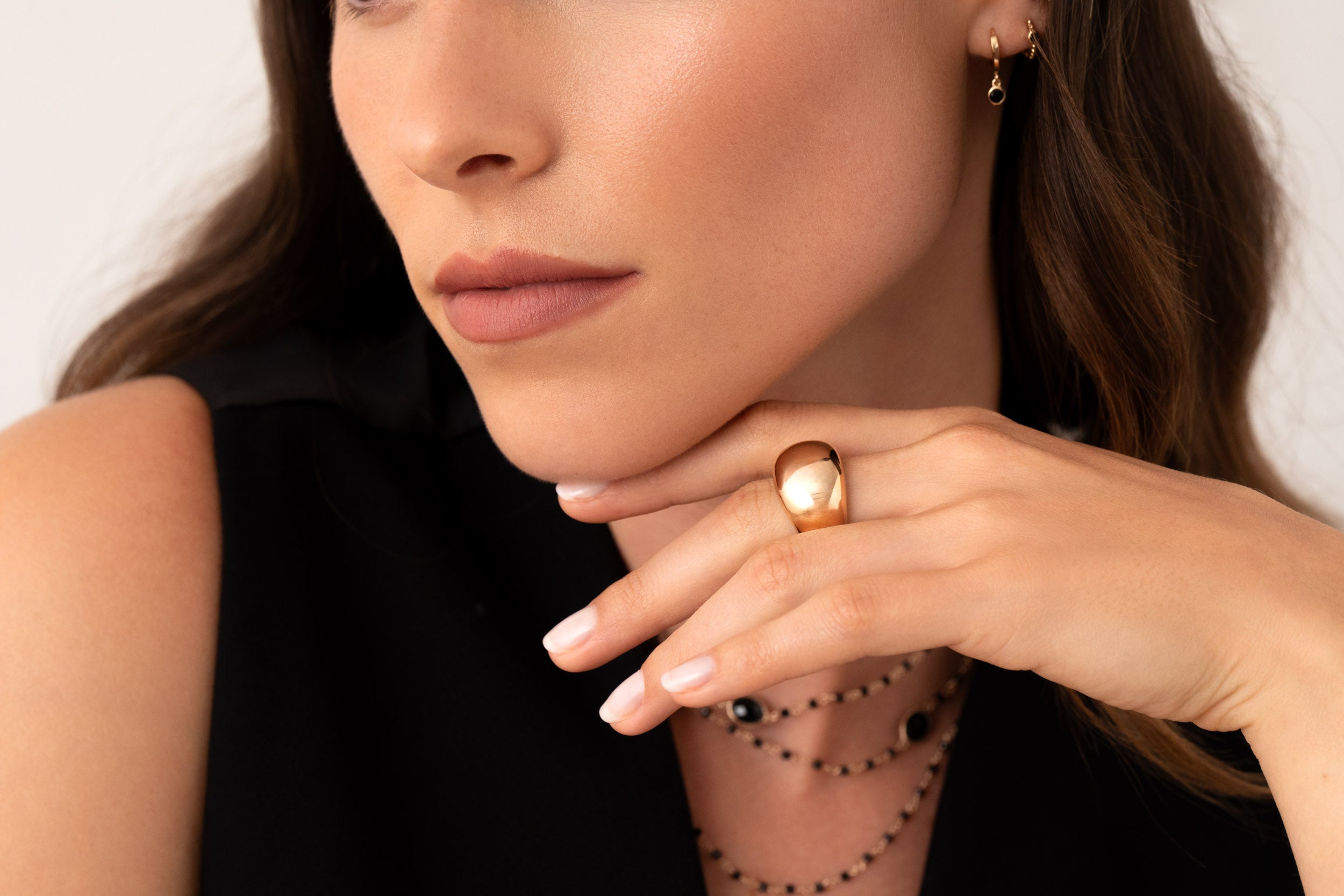 Le bijou oversize, l'accessoire à avoir absolument !