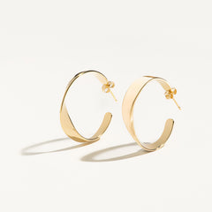 boucles d'oreilles créoles plaqué or doré créoles faciles à porter, ondulation, tendance et intemporel, cadeau parfait, bijou à transmettre dont on ne se lasse pas. belle qualité, fantaisie premium, plaquage qui tient dans le temps, garantie 10 ans