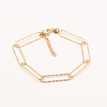 Bracelet réglable Alix - Plaqué Or doré Maillon trombone martelé délicat chainette de rallonge rendant le bracelet ajustable à tous les poignets, cadeau réussi