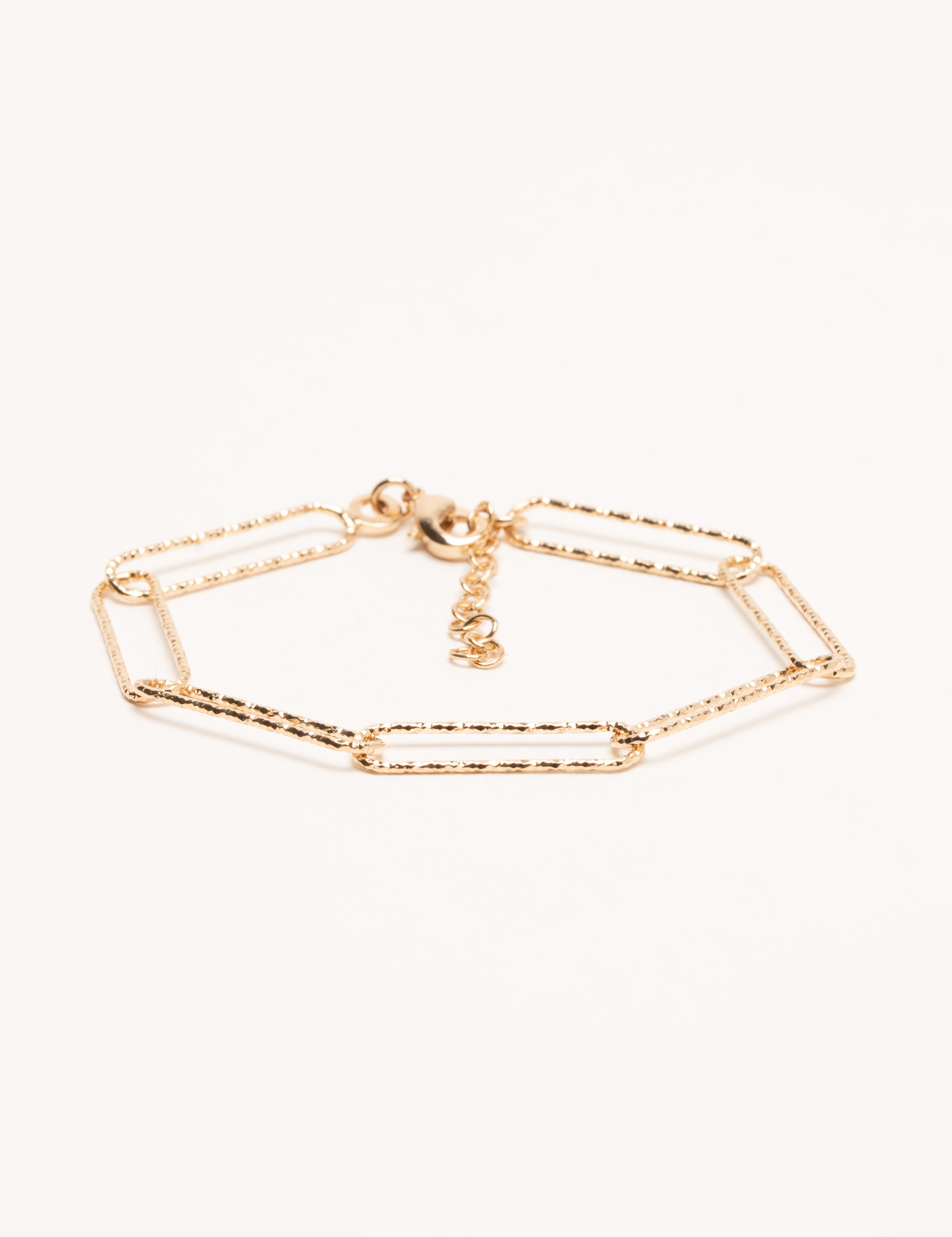 Bracelet réglable Alix - Plaqué Or doré Maillon trombone martelé délicat chainette de rallonge rendant le bracelet ajustable à tous les poignets, cadeau réussi tendance 