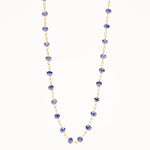 collier ras de cou réglable de 40 à 45 cm, chaine rosaire, perles bleues à facettes plaqué or doré  chainette de rallonge. collier fin et délicat, bijou unique cadeau sympa et pas cher. 