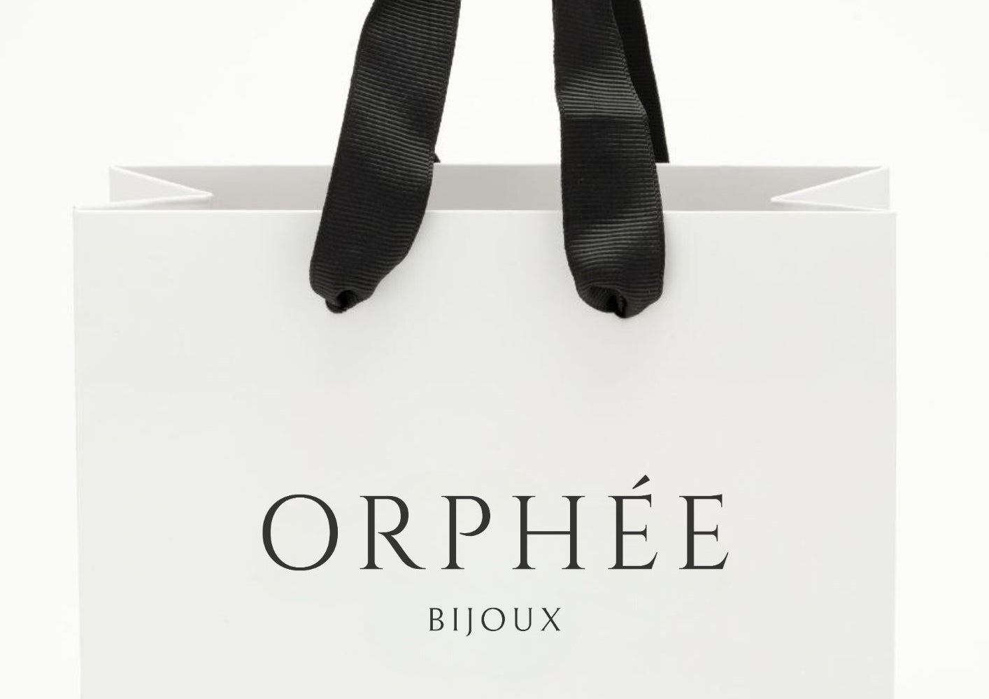 Orphée bijoux ensemble de packaging et boîtes. Grande boîte, petite boîte pour ranger et conserver un ou plusieurs bijoux. Tous les bijoux Orphée sont accompagnés d'un certificat d'authenticité.