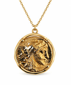 Médaille dorée ancienne vintage representant le visage de marianne symbole de la republique française, taille 2,5 cm avec un contour ajouré, sur chaine forçat